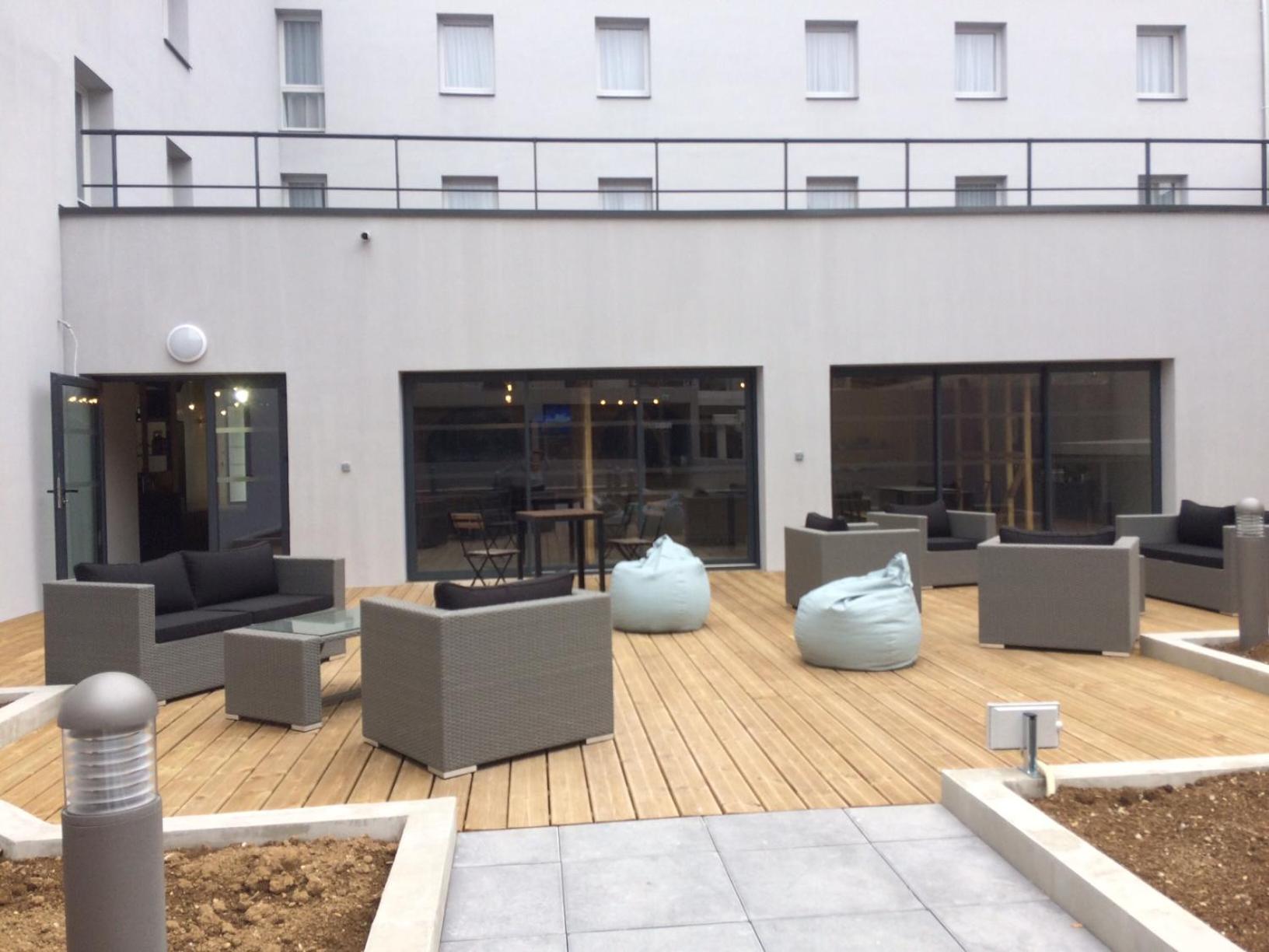 Ibis Styles Chalons En Champagne Centre Hotel Exterior photo